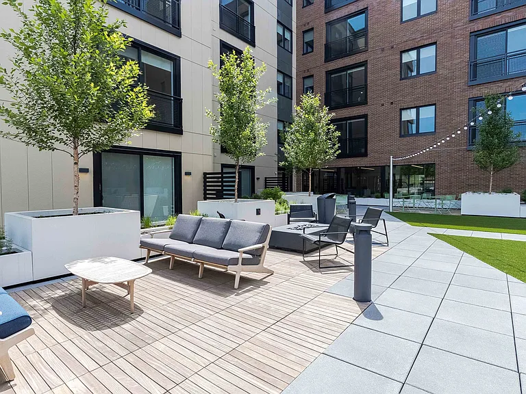 Rooftop Lounge