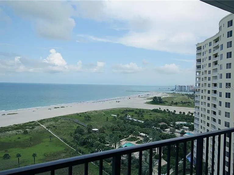 1230 Gulf Blvd #1805 — Photo 4