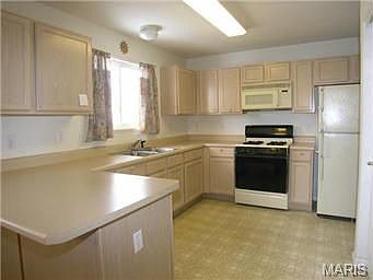 2nd image of 8424 Weber Trail Dr