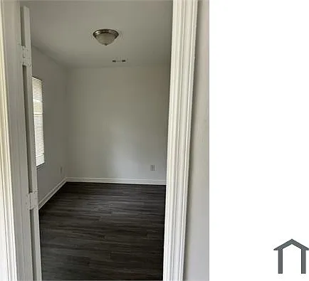 4 bed, $2,500 — Photo 1