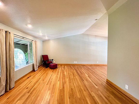 4th image of 3376 Sprig Ct