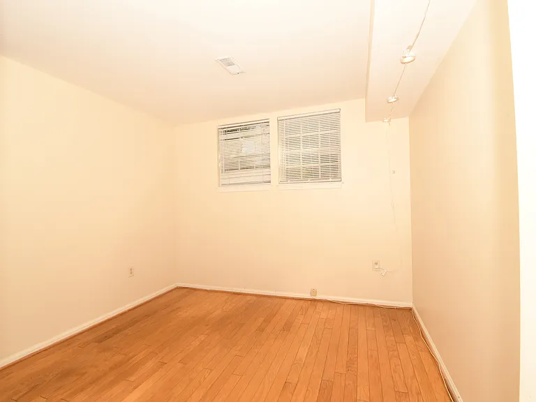 7802 Mistic View Ct — Photo 20