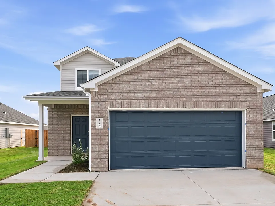 2103 Dogwood Dr