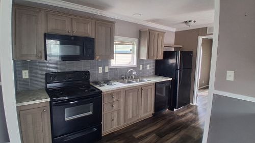 3rd image of 237 Creek Water Cir #415