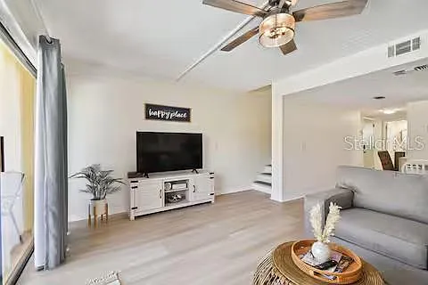 314 Windrush Blvd #13 — Photo 10