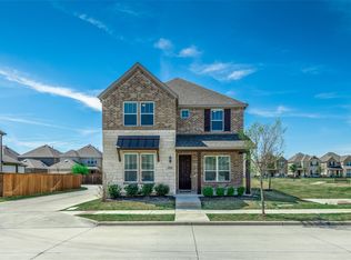 8715 Royal Star Rd, Rowlett, TX 75089