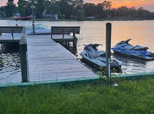 1041 Phillip St, Manning, SC 29102