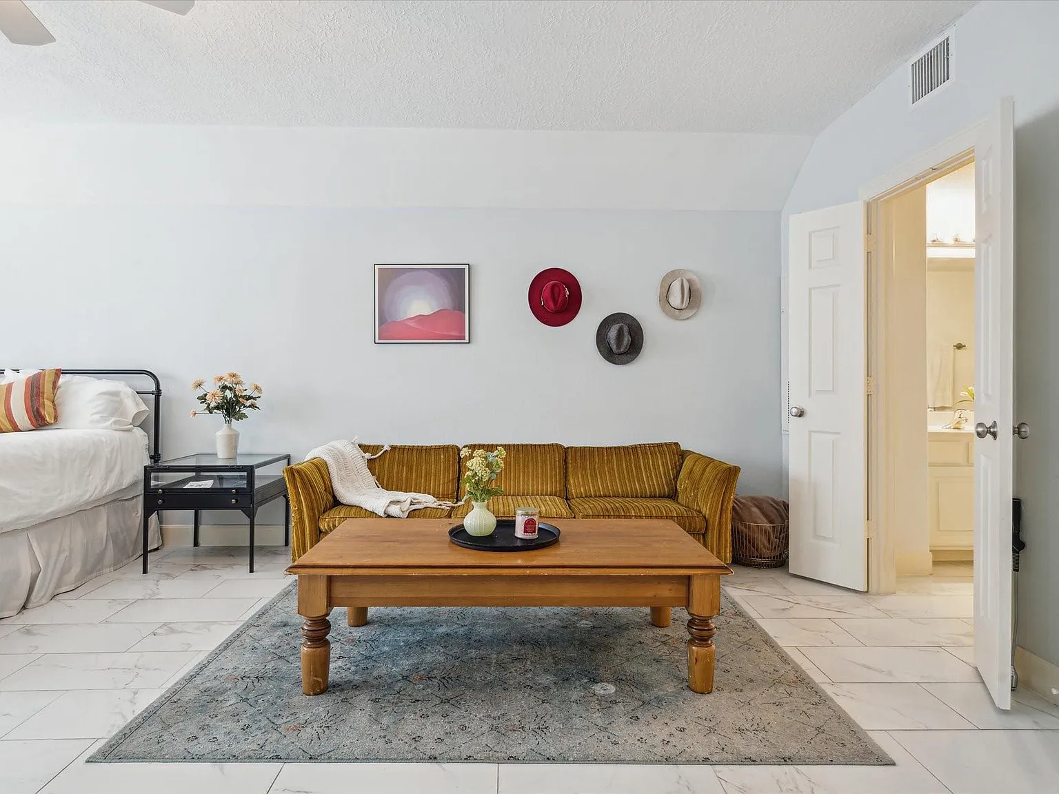 4 bed, 3.5 bath, 2904 sqft, $3,600 — Photo 4