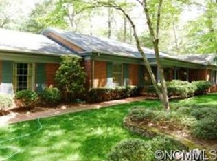 112 Glengary Dr, Flat Rock, NC 28731