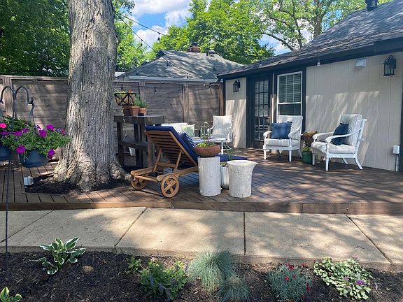 5th image of 6110 Burlington Ave