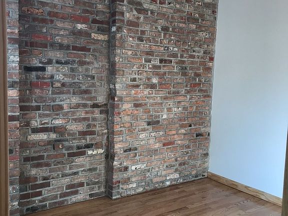 4th image of 94 Madison St #13R