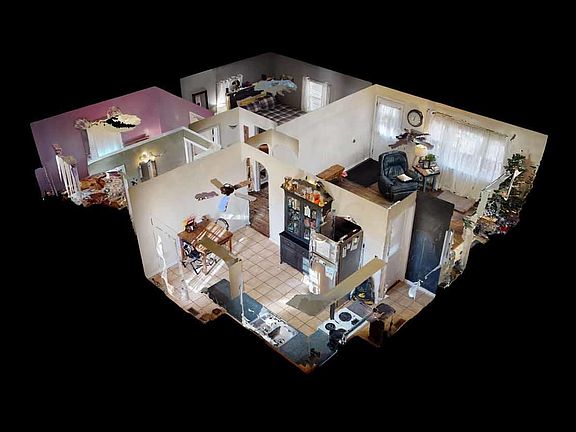 2nd image of 8 Fearn Ave