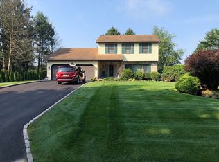 4822 Cherry Ln, Center Valley, PA 18034