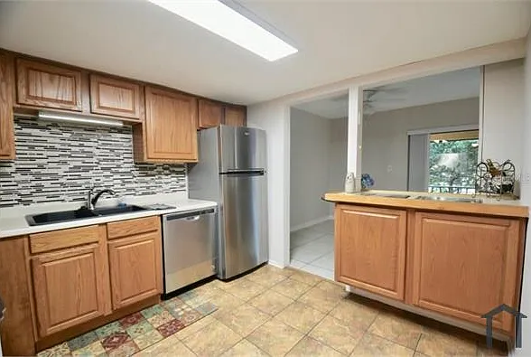3 bed, 1432 sqft, $2,600 — Photo 2