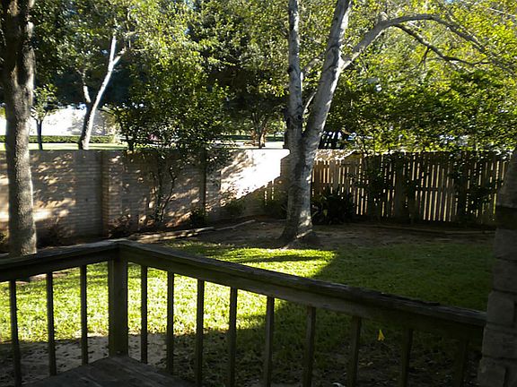 5th image of 2927 Colony Dr