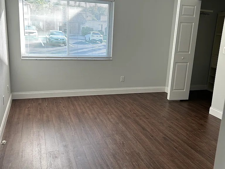 2743 Sand Hollow Ct — Photo 12