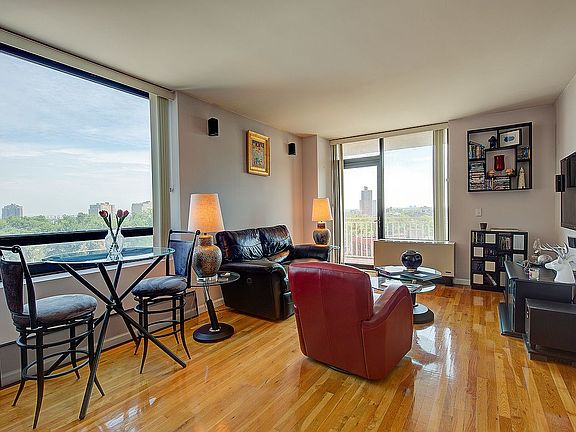 5th image of 116-24 Grosvenor Ln #12D