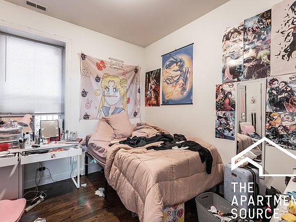 5th image of 1856 N Humboldt Blvd APT 2