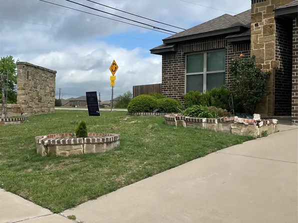 6174 Baggins St, Fort Worth, TX 76179