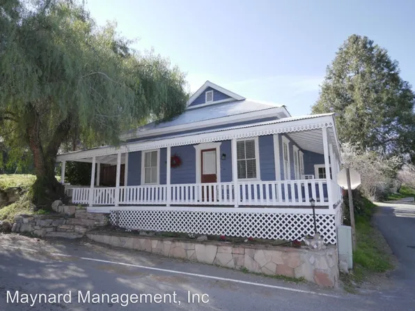 8197 Main St, Mokelumne Hill, CA 95245