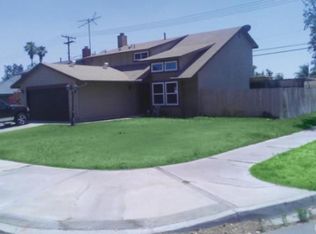 998 Rose St, Colton, CA 92324