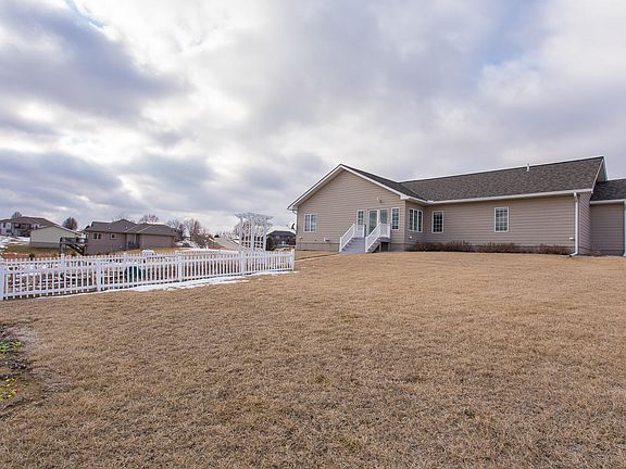 5th image of 22305 Norman Dr