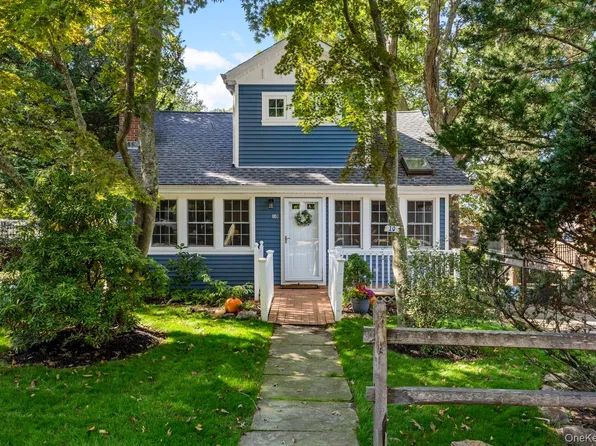 (undisclosed Address), Miller Place, NY 11764