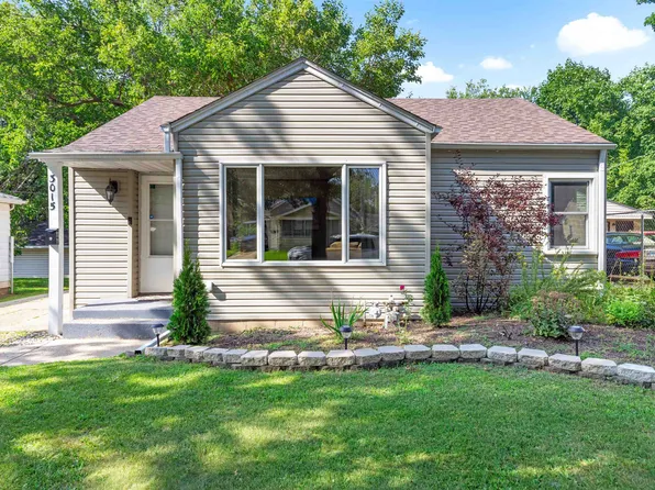3015 Custer Ave, Rockford, IL 61101