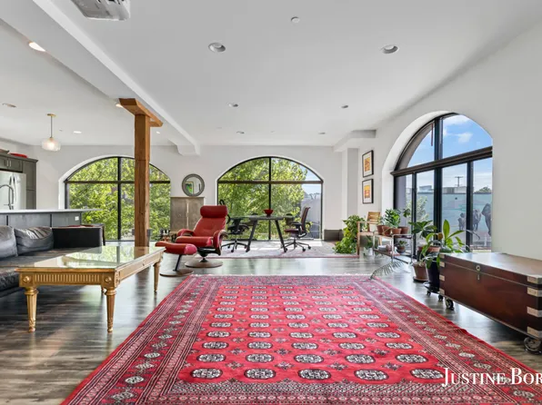 600 7th St NW Unit 208, Grand Rapids, MI 49504