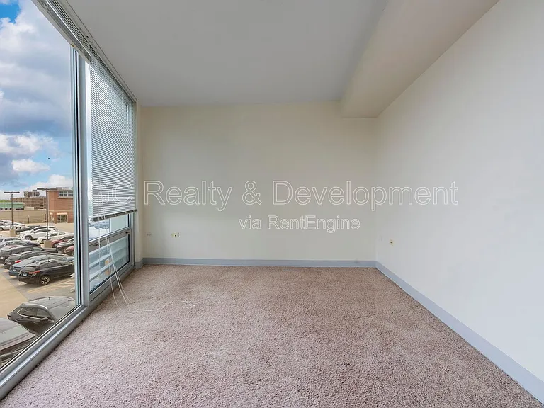 1720 Maple Ave #820 — Photo 15