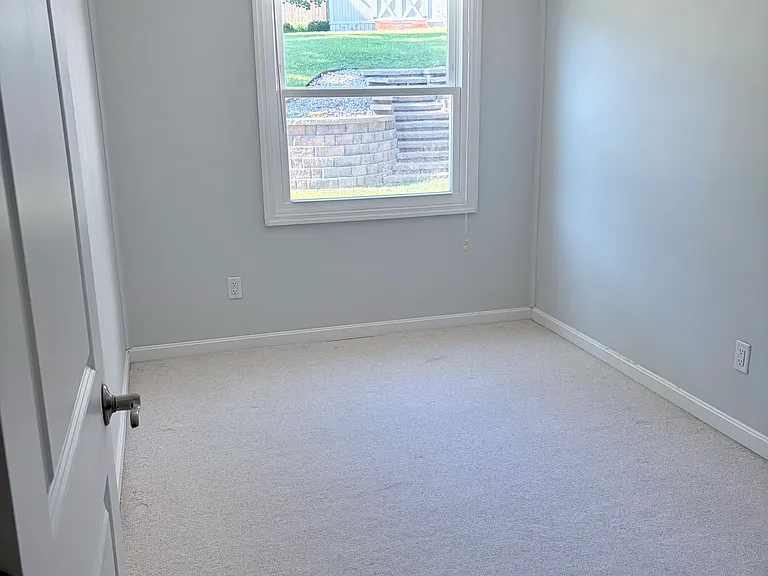 581 Austin Smith Dr — Photo 10