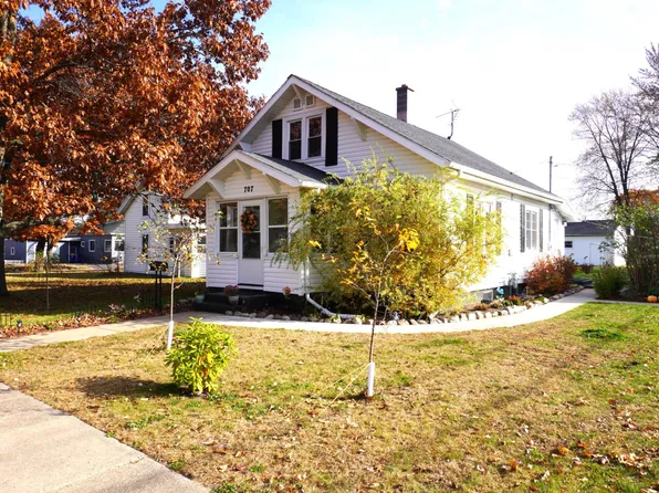 707 N Mill St, Merrill, WI 54452