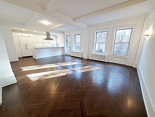 3rd image of 420 W End Ave APT 4B