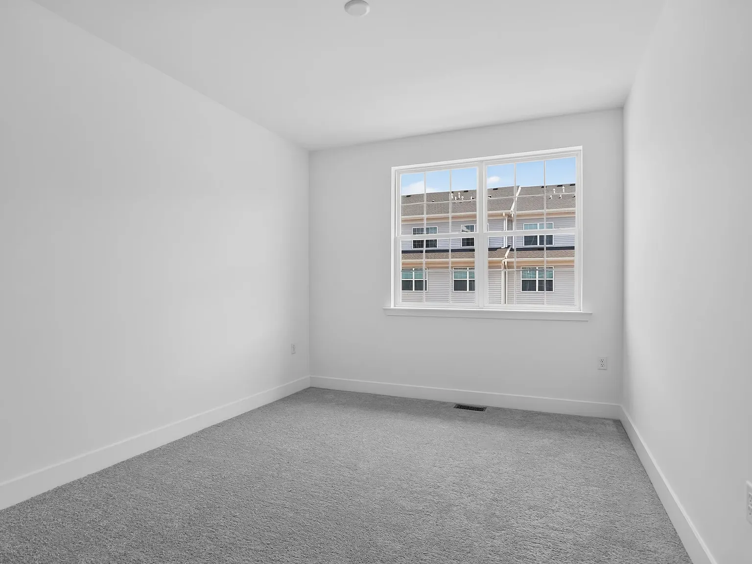 2 bed, 1306 sqft, $3,000 — Photo 4