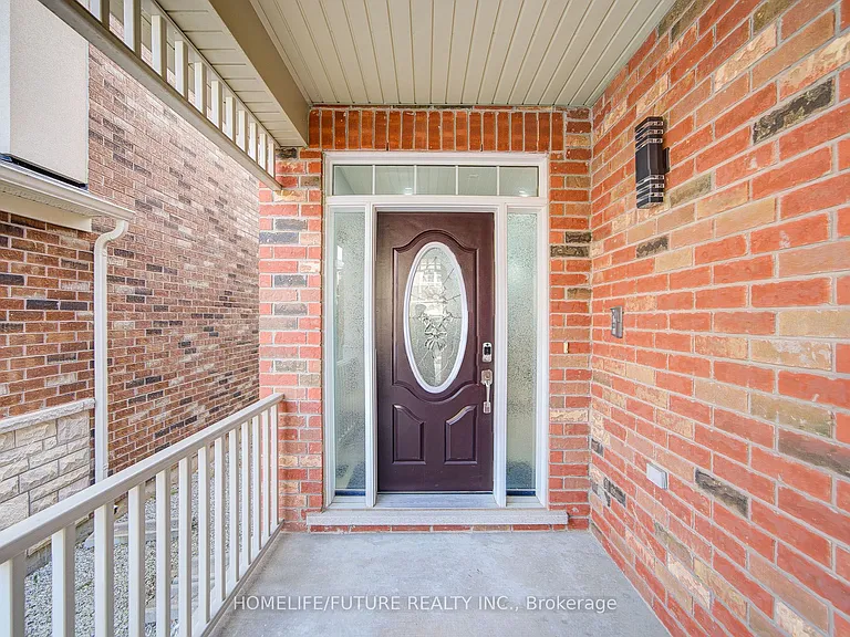 342 Laundon Ter — Photo 2