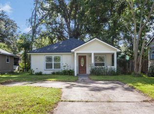 1049 Congleton Ter, Jacksonville, FL 32205