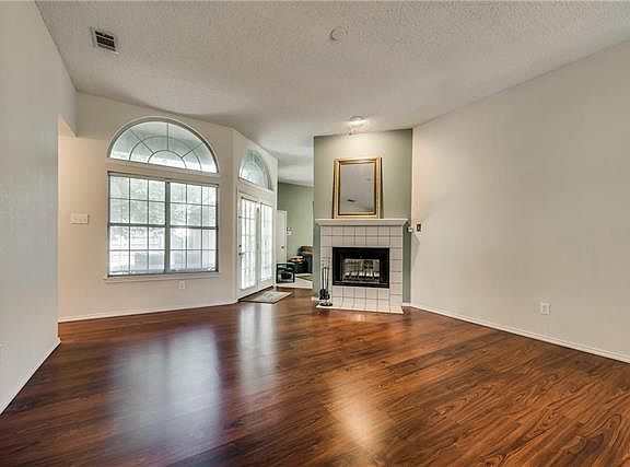5th image of 2802 Crosslands Dr