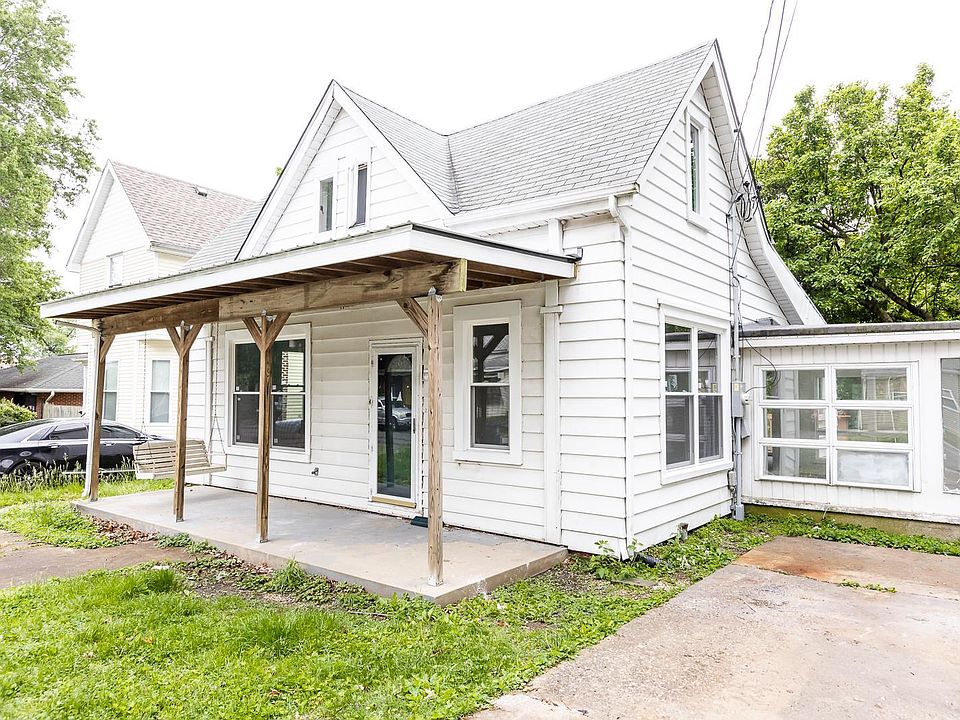 222 South St, Collinsville, IL 62234 Zillow