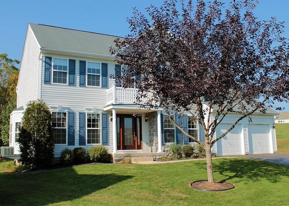 1st image of 18103 Bullock Ct