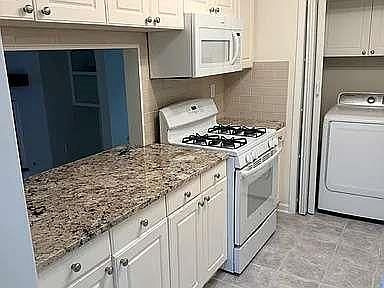 1st image of 301 Dunbar Dr