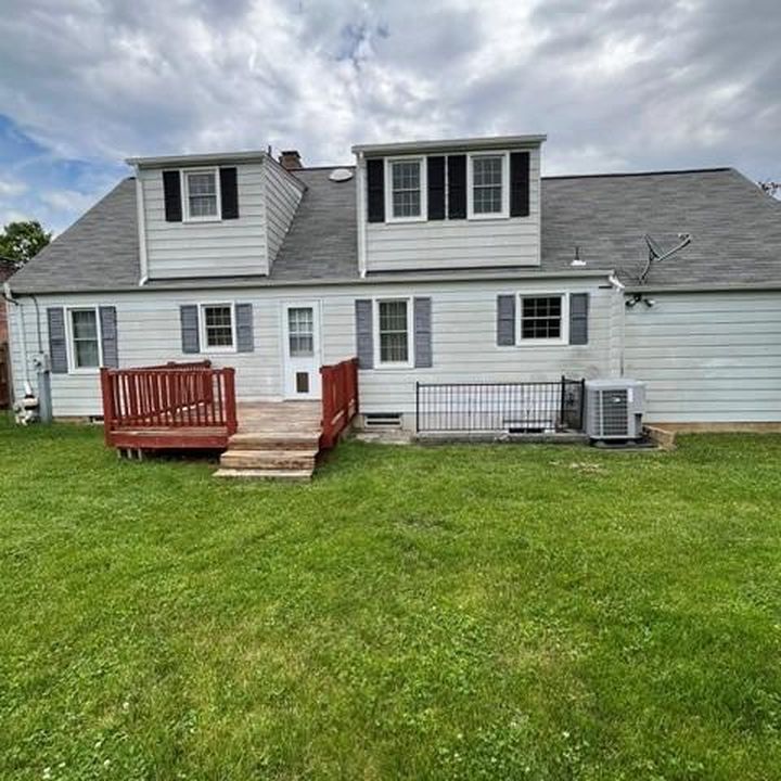 Apartment in Berryville, Rockcroft, Clarke County - View 3