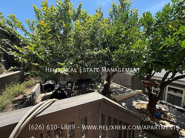 812 Merwin St — Photo 34