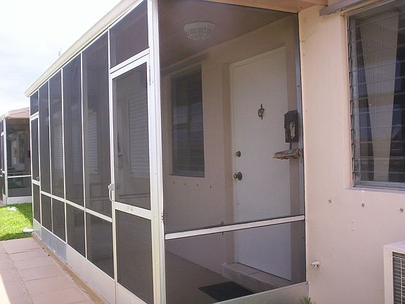 screened front porch