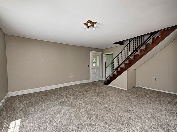 5th image of 9389 N County Road 200 W
