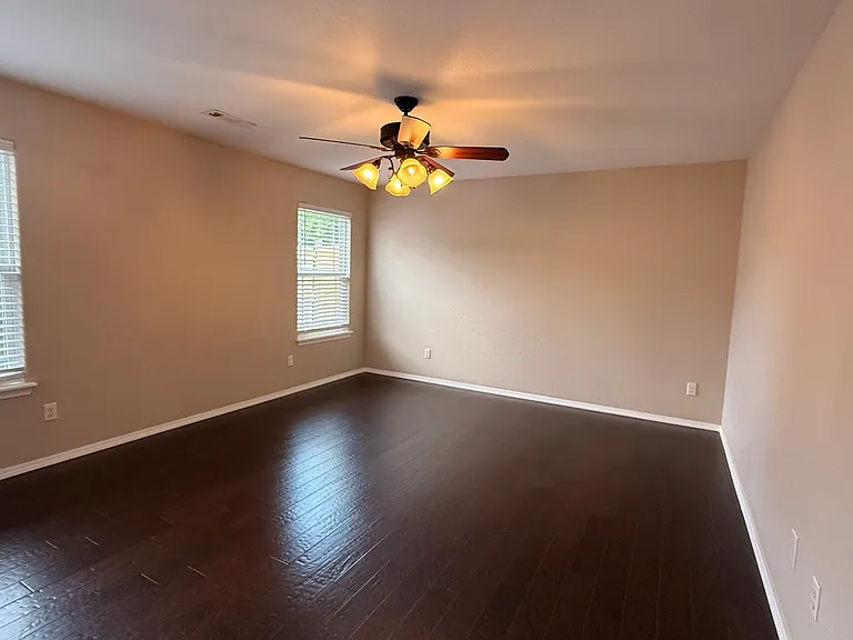 608 Ridge Point Dr — Photo 10