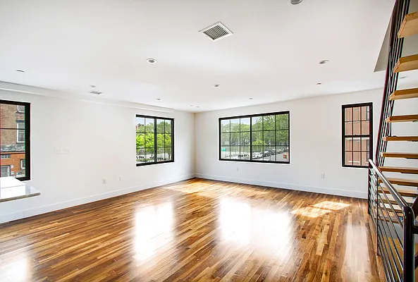 Rented by Compass | media 9