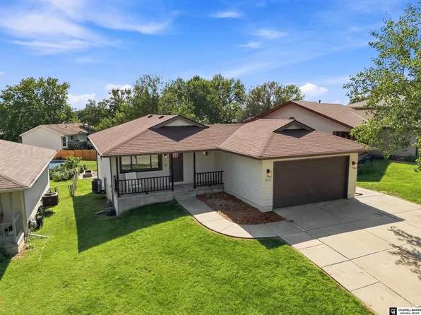 511 Mormon Trl, Lincoln, NE 68521