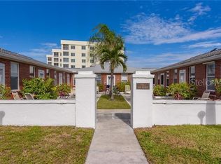 908 Villas Dr UNIT 3, Venice, FL 34285