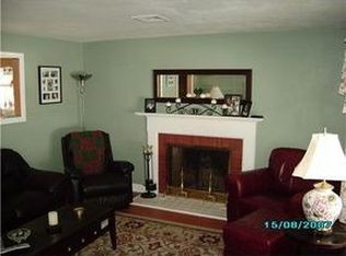 12 Derby Ave, Johnston, RI 02919