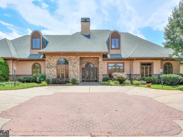 4692 Highland Dr, Gainesville, GA 30506